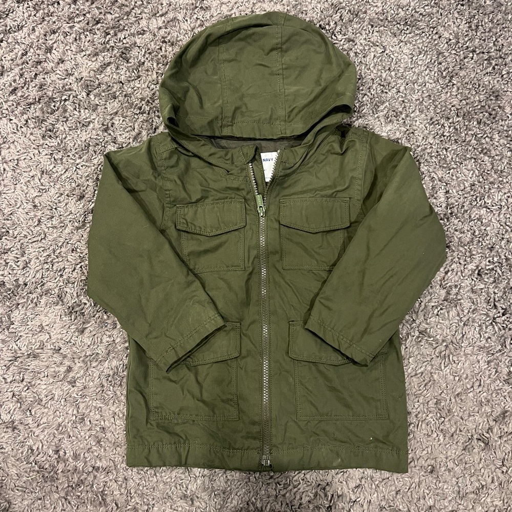 Old navy size 4 jacket (unisex)